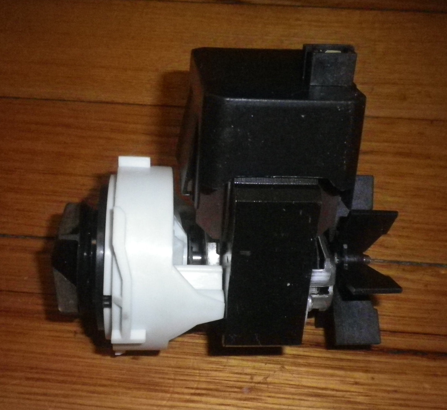 Fisher & Paykel Compatible Electric Drain Pump - Part # FP001, 479595