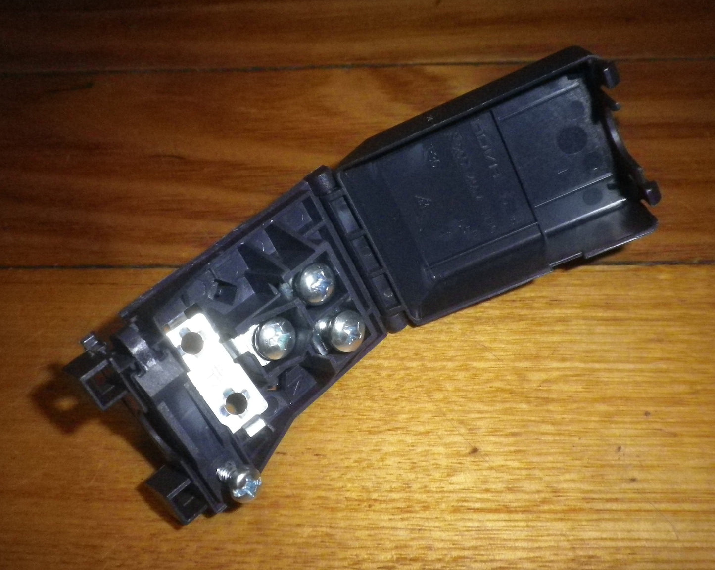 Delonghi Stove Mains Power Inlet Terminal Block - Part # FP581457P, 581457P