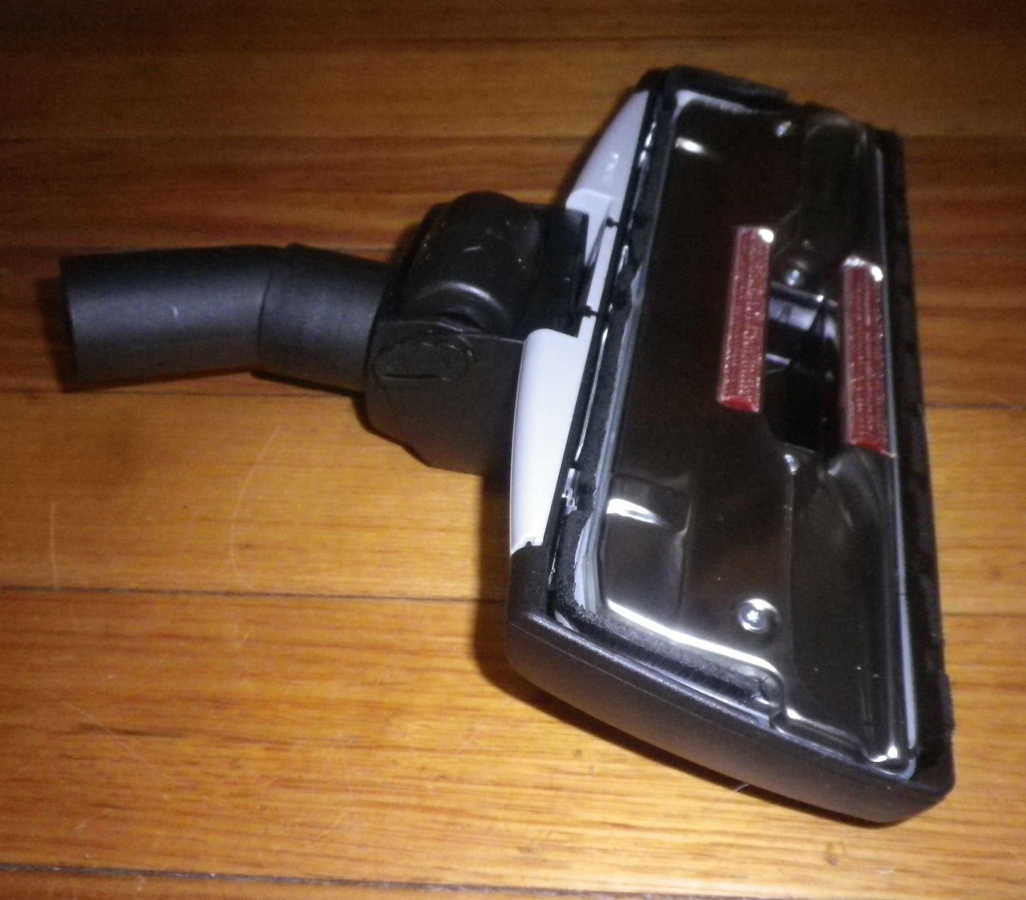 Wessel Werk Quality 32mm Combination Vacuum Floor Tool w Wheel - Part # FTW132-4