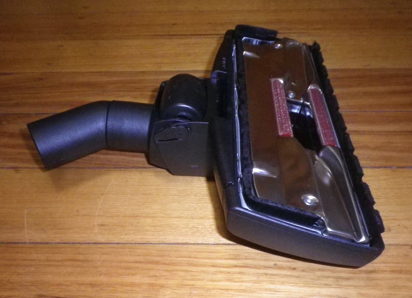 Wessel Werk Quality 35mm Combination Vacuum Floor Tool w Wheel - Part # FTW135-4