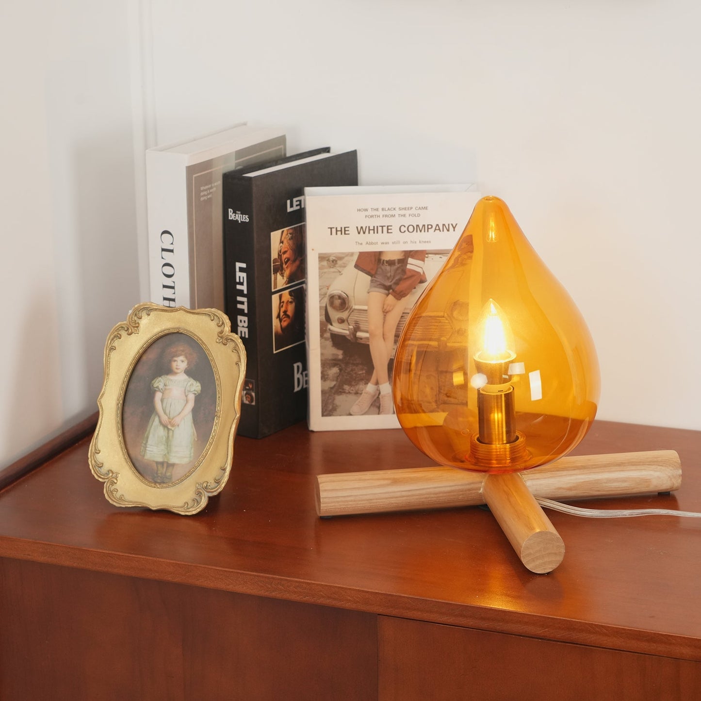 Flame-Inspired Glass Table Lamp With Wooden Cross Base