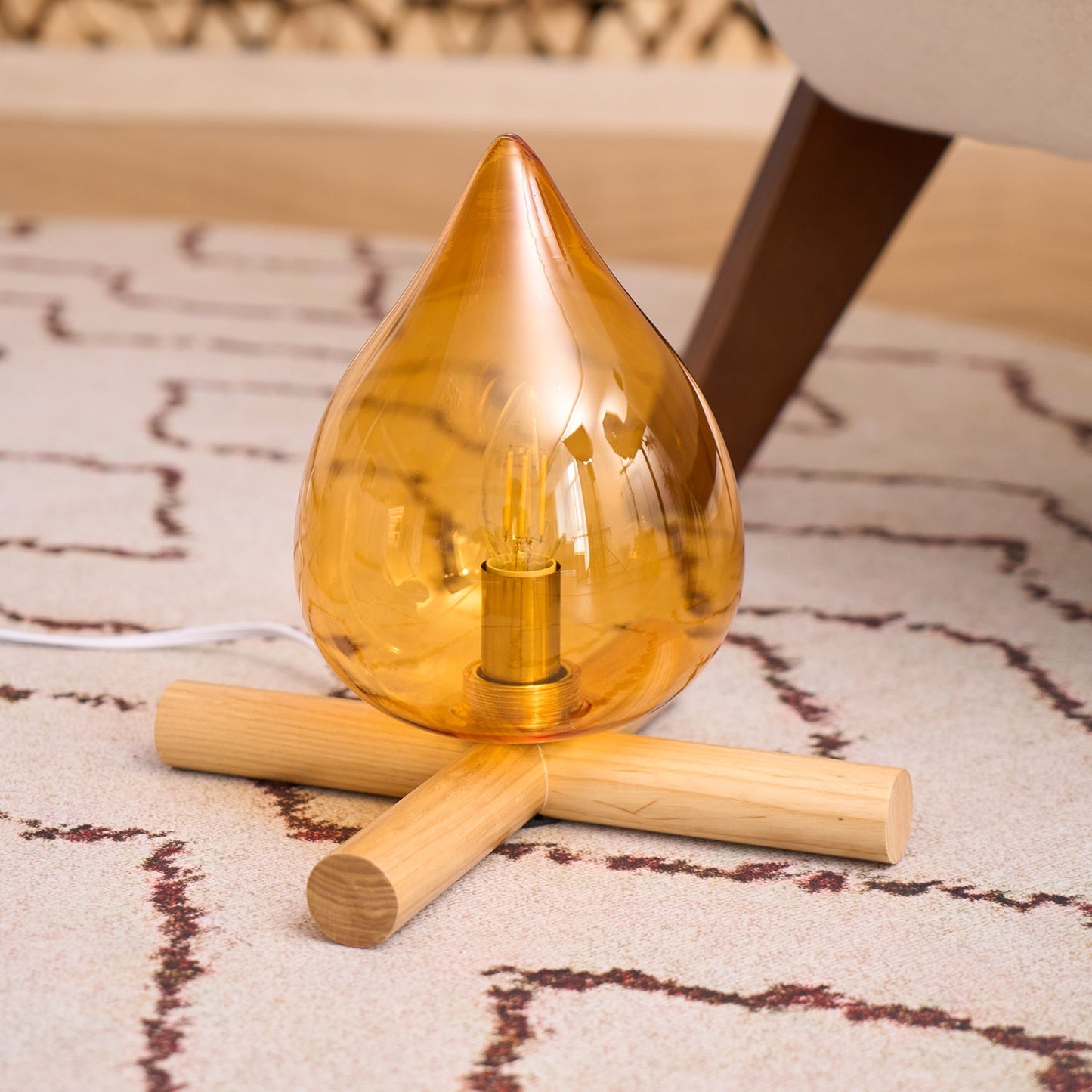 Flame-Inspired Glass Table Lamp With Wooden Cross Base