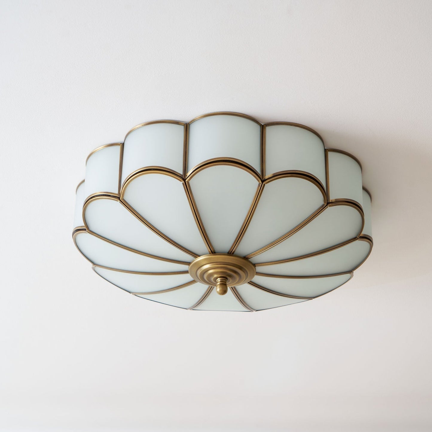 Flower-Shape Glass Flush Mount Ceiling Light With Petal Shade