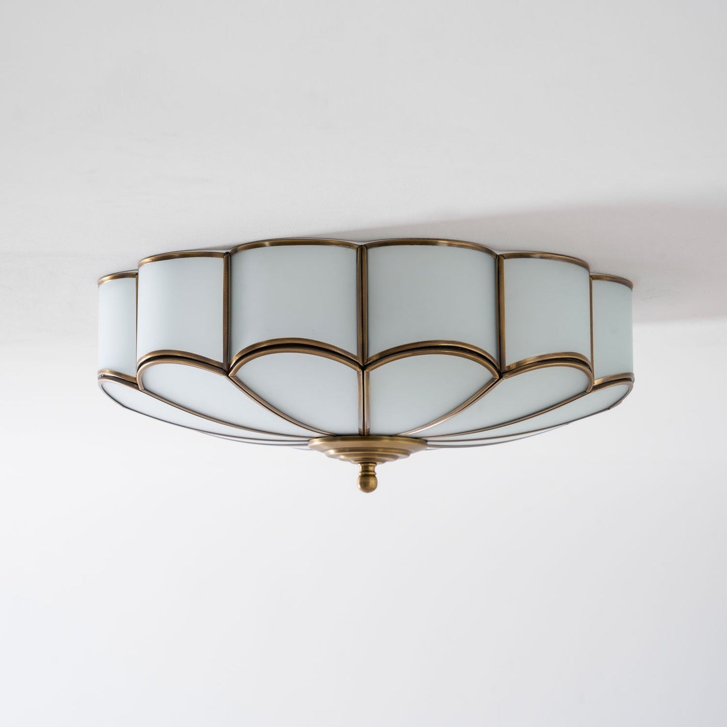 Flower-Shape Glass Flush Mount Ceiling Light With Petal Shade