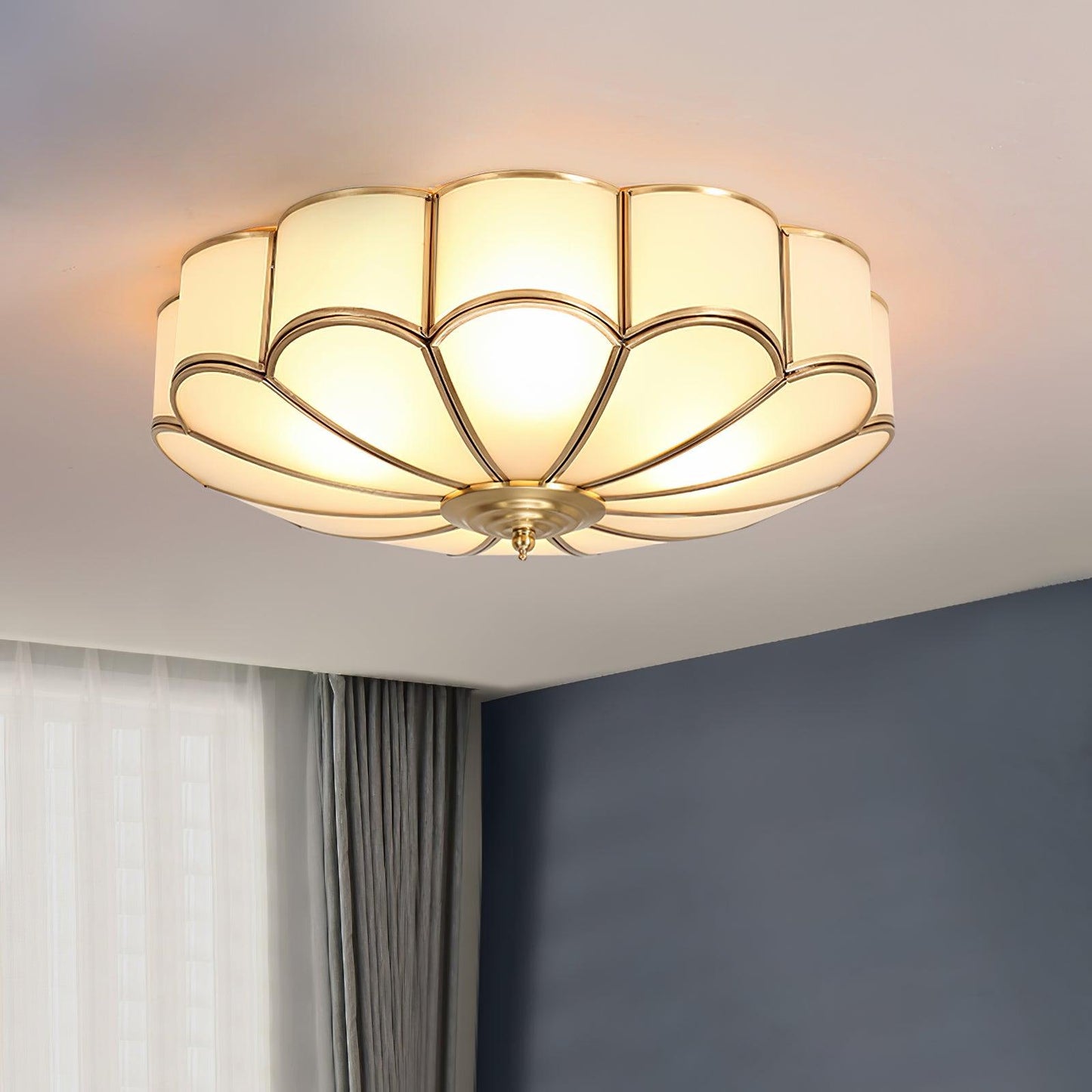 Flower-Shape Glass Flush Mount Ceiling Light With Petal Shade