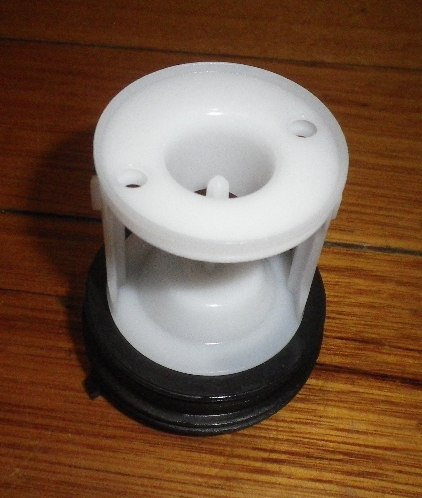 Fisher & Paykel, Haier Washer Pump Lint Filter Button Trap Insert - Part # H0020813720