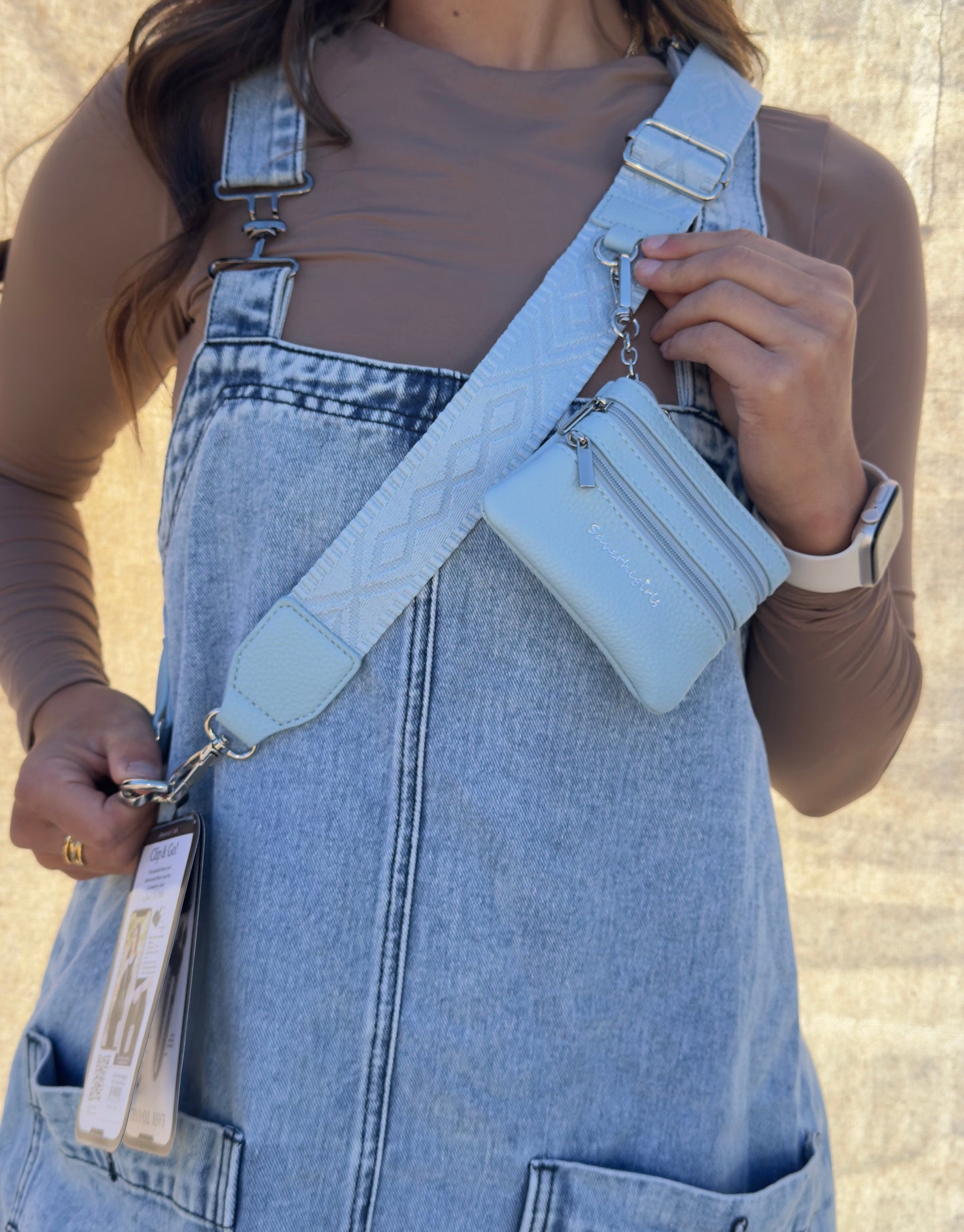 Clip & Go Strap With Zippered Pouch Classic