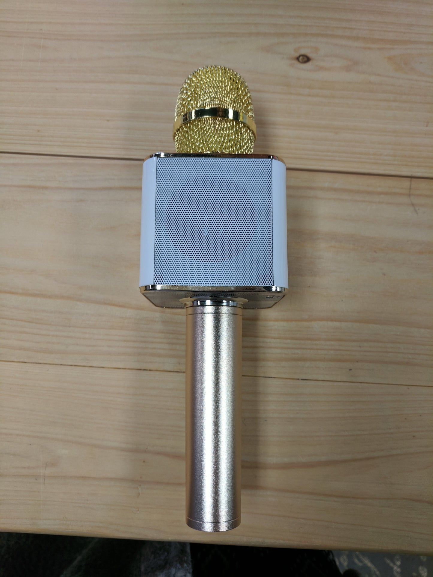 Blue Tooth Microphone With Speaker Rental