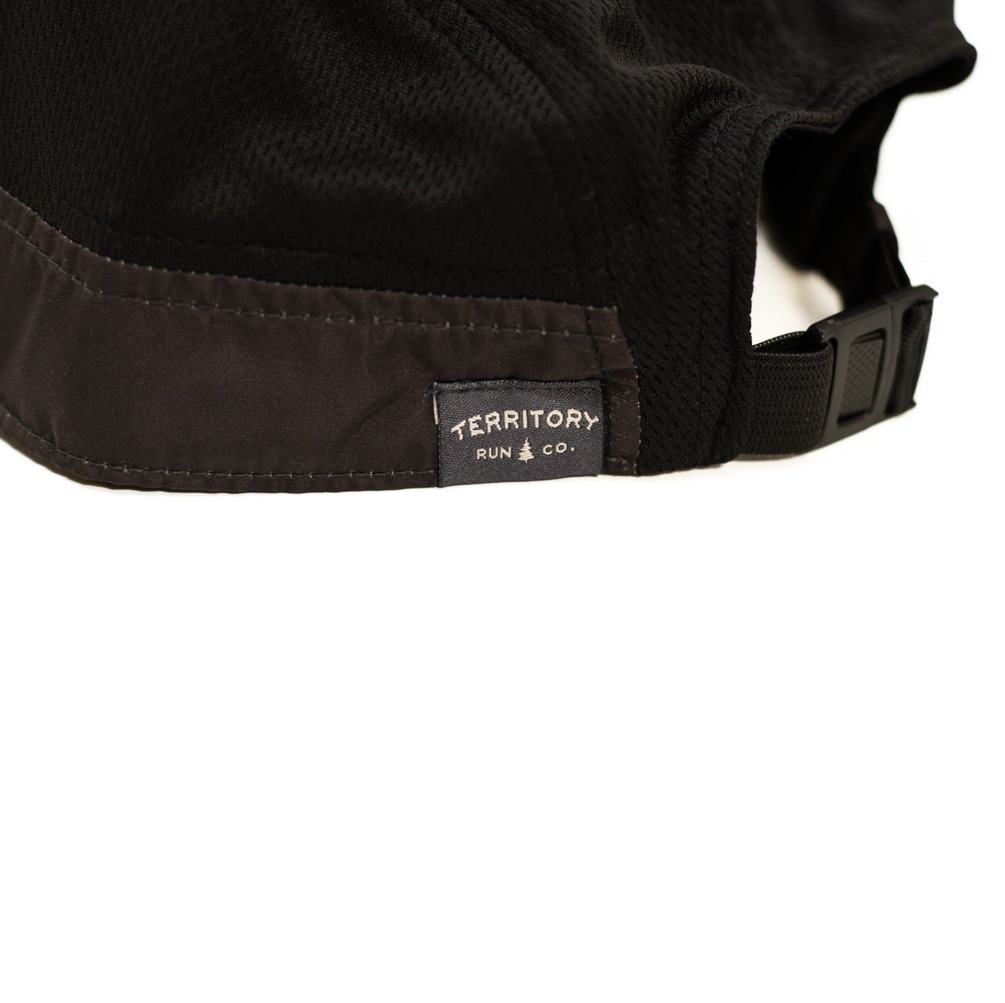 Diorite Long Haul Hat, Black and White