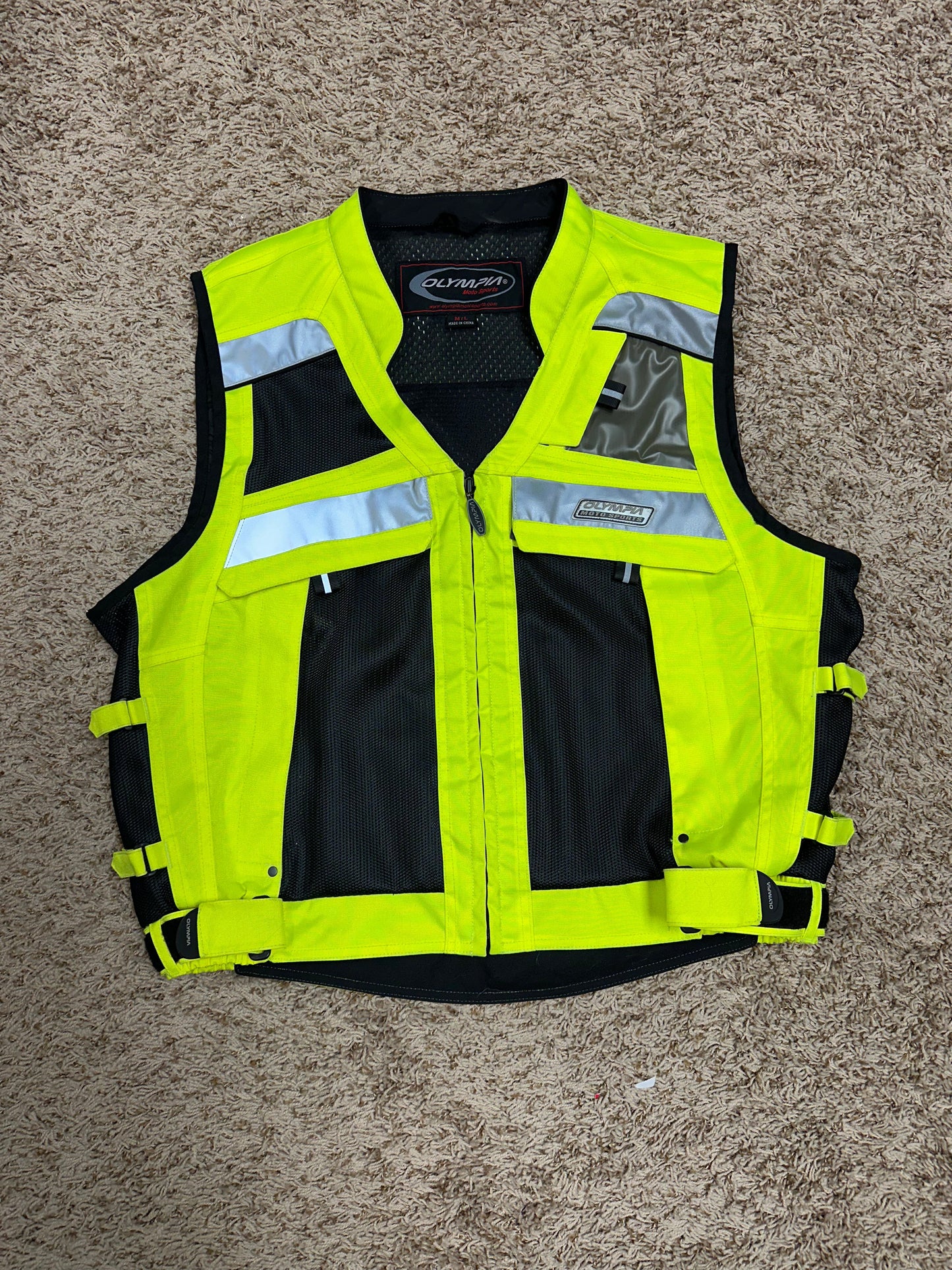 Olympia Medium/Large Safety Vest (Item #12)