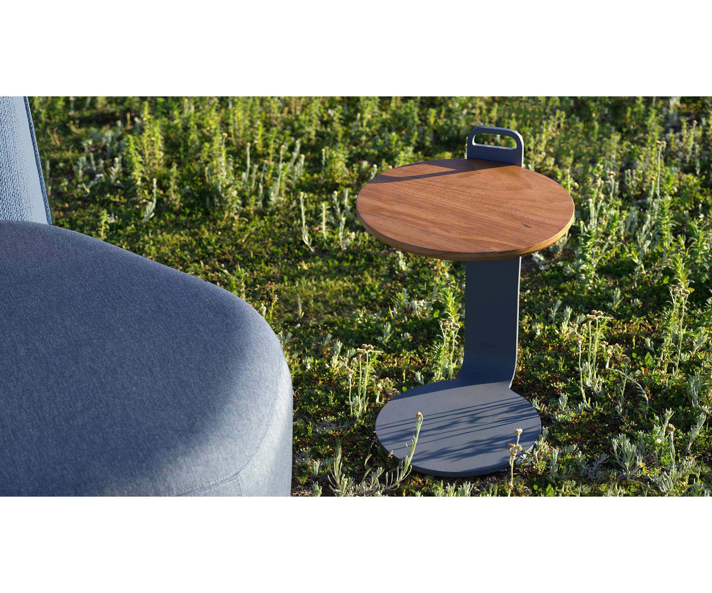 Isla Side Table