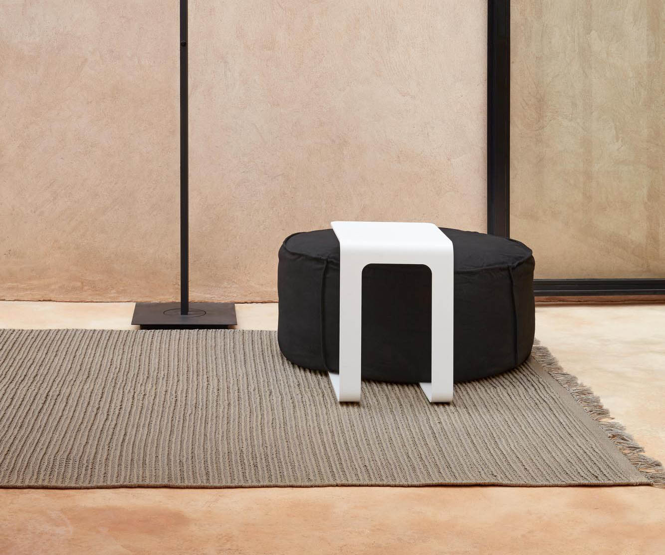 Lina Side Table