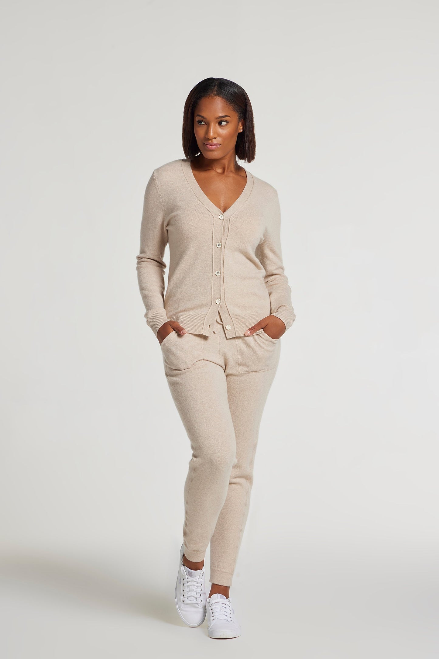 Missy Cashmere Cardigan in Oatmeal
