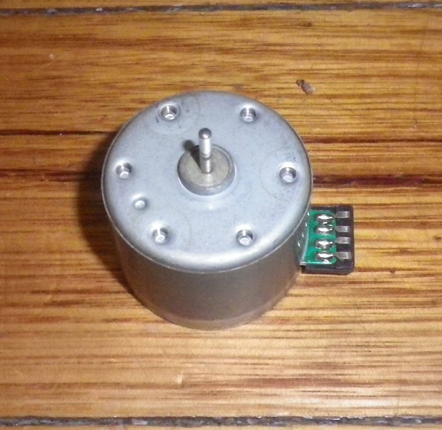 Matsushita Cassette Player / Tape Deck Motor - Part # MMA-6B2LWFCX