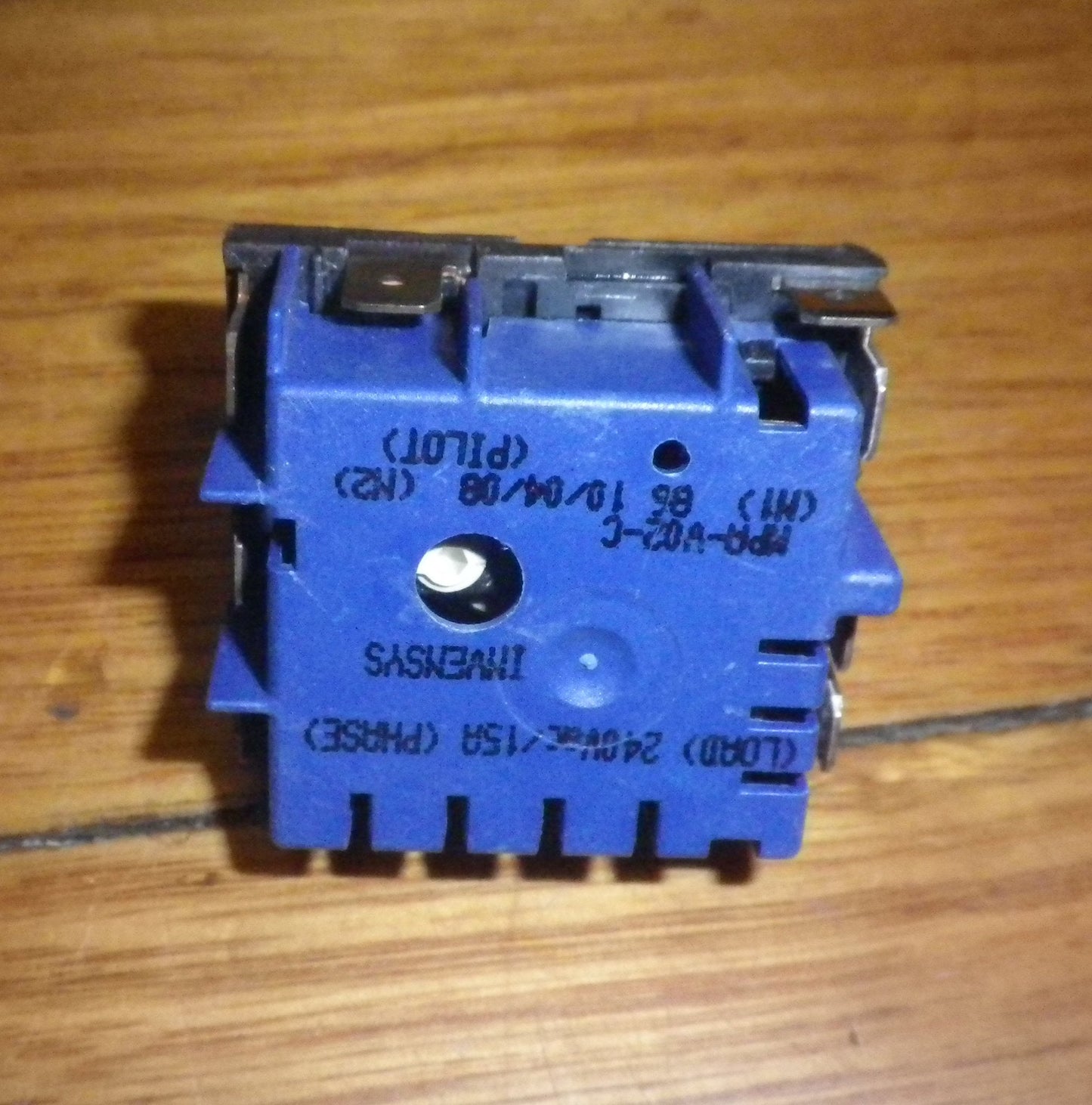 Invensys Simmerstat Control with Switched Pilot - Part No. MPA-V02-C