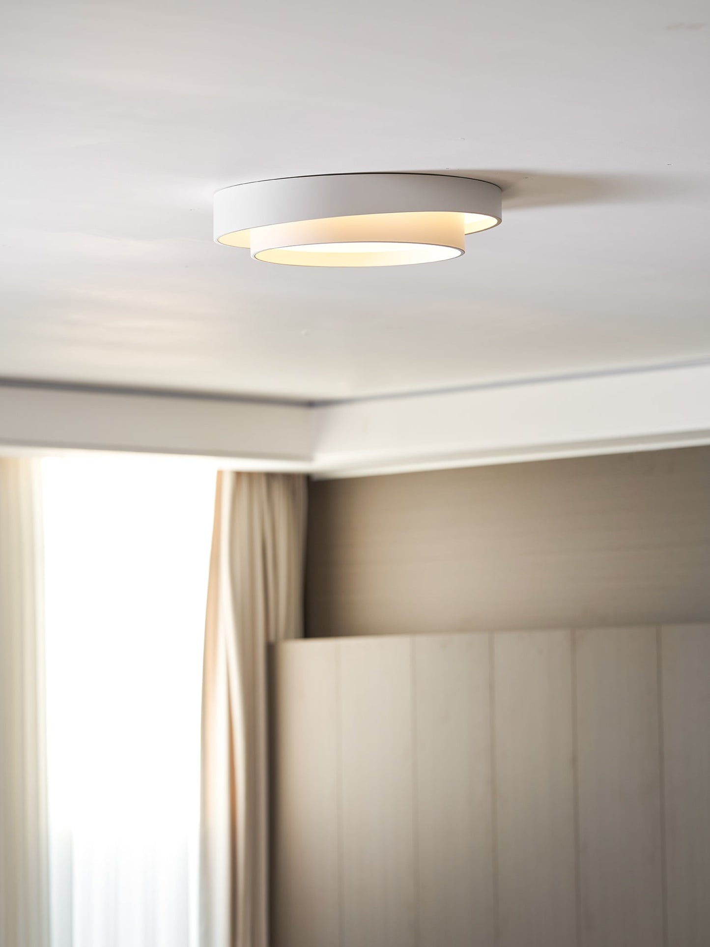 Modern Flush Mount Ceiling Light With Floating Ring Diffuser