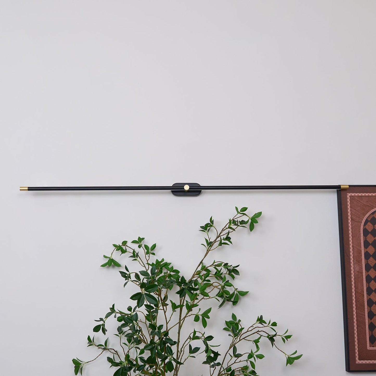 Minimalist Linear Adjustable Wall Light For Picture And Mirror