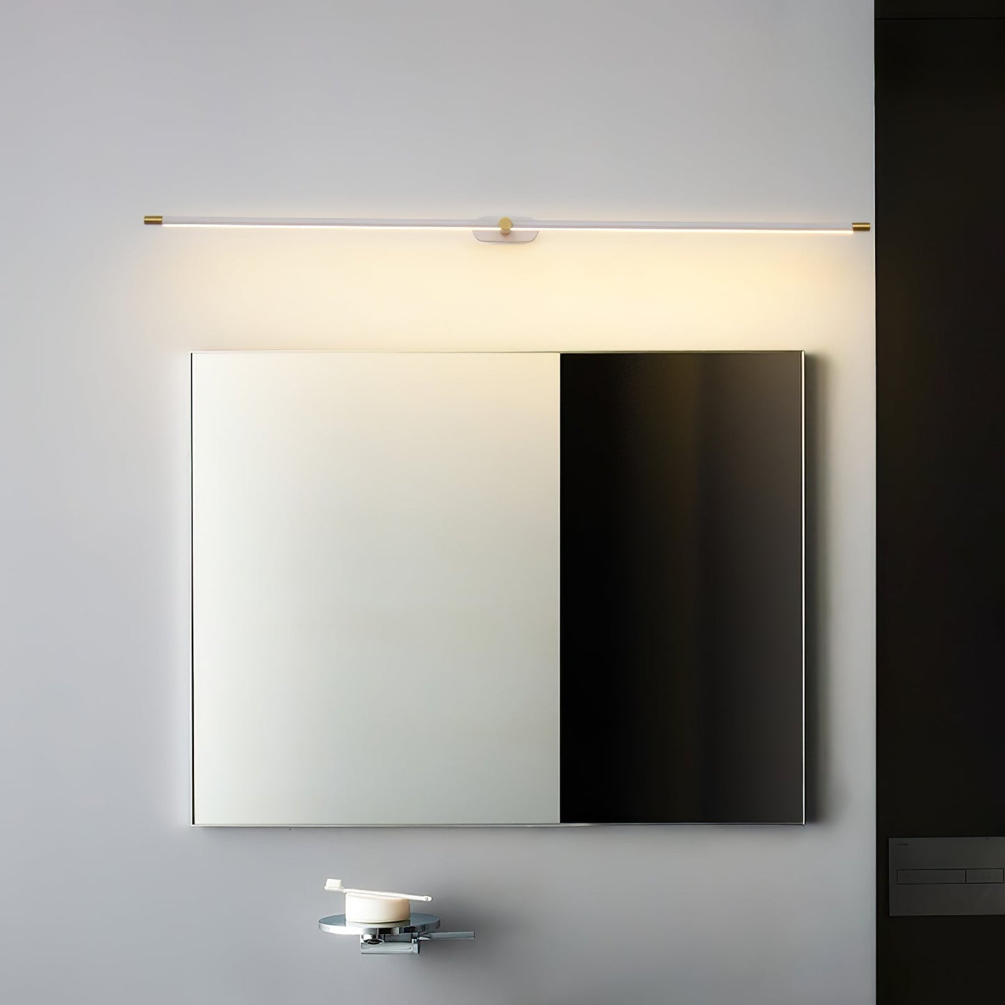 Minimalist Linear Adjustable Wall Light For Picture And Mirror