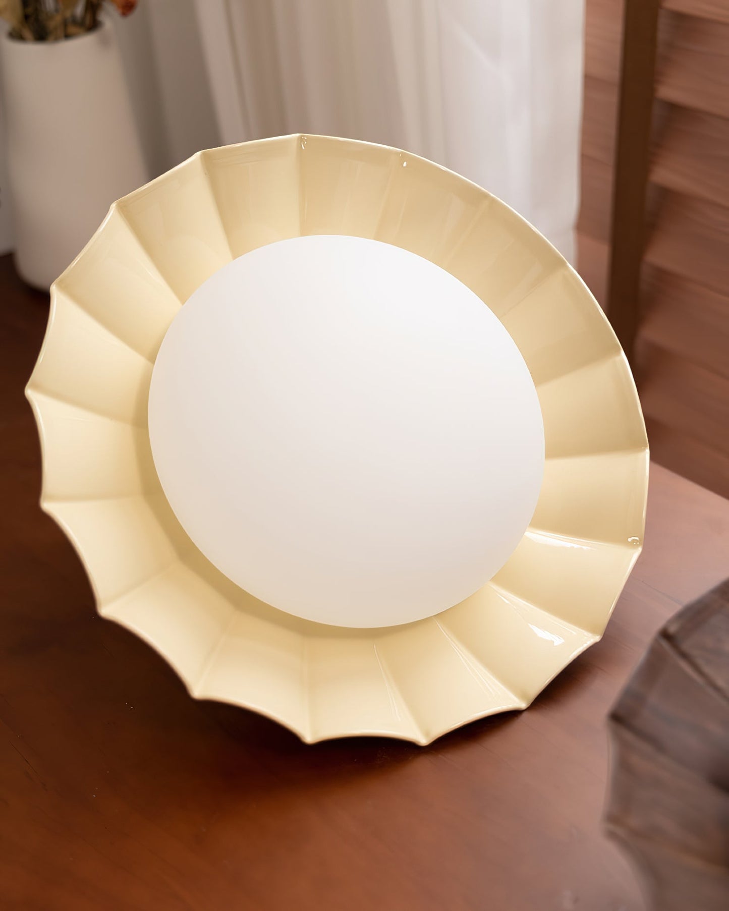 Scalloped Petal Ceiling Light With Domed Diffuser