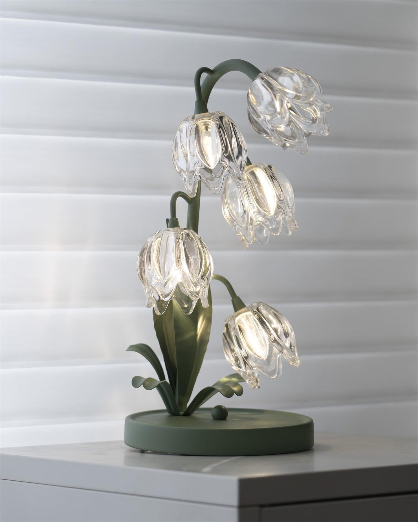Lily-Inspired Crystal Blossom Table Lamp With Multi-Light Stem