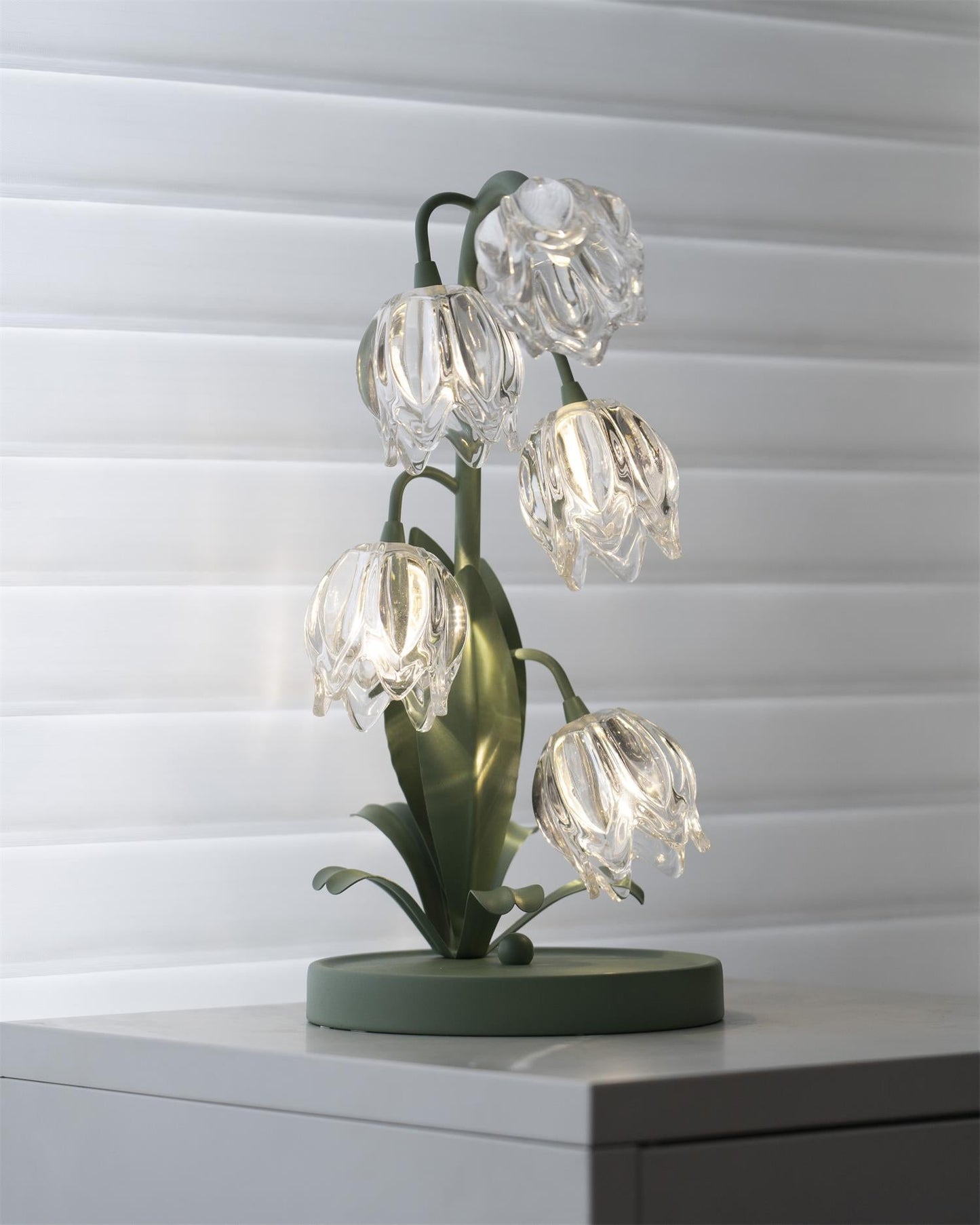 Lily-Inspired Crystal Blossom Table Lamp With Multi-Light Stem