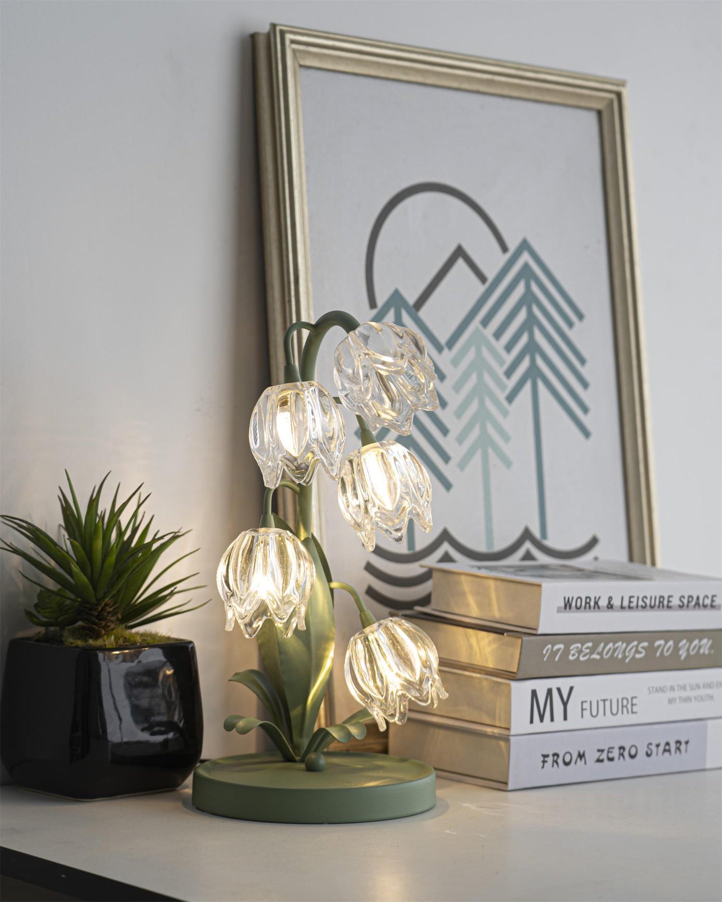 Lily-Inspired Crystal Blossom Table Lamp With Multi-Light Stem