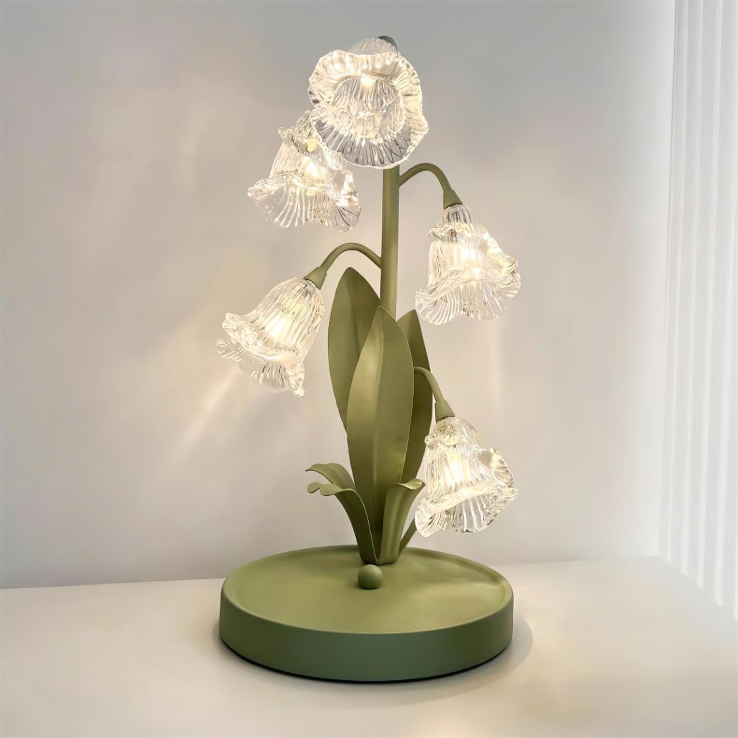 Lily-Inspired Crystal Blossom Table Lamp With Multi-Light Stem