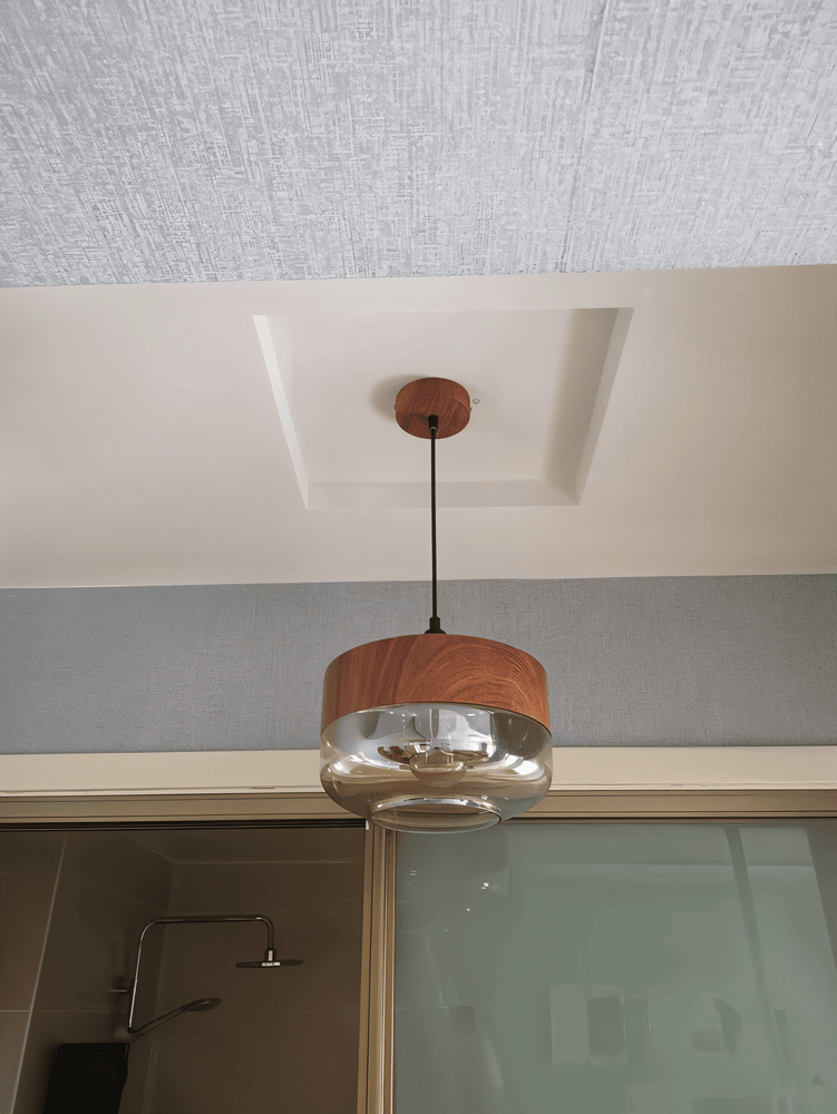 Glass Pendant Light | Height Adjustable | Nelyn