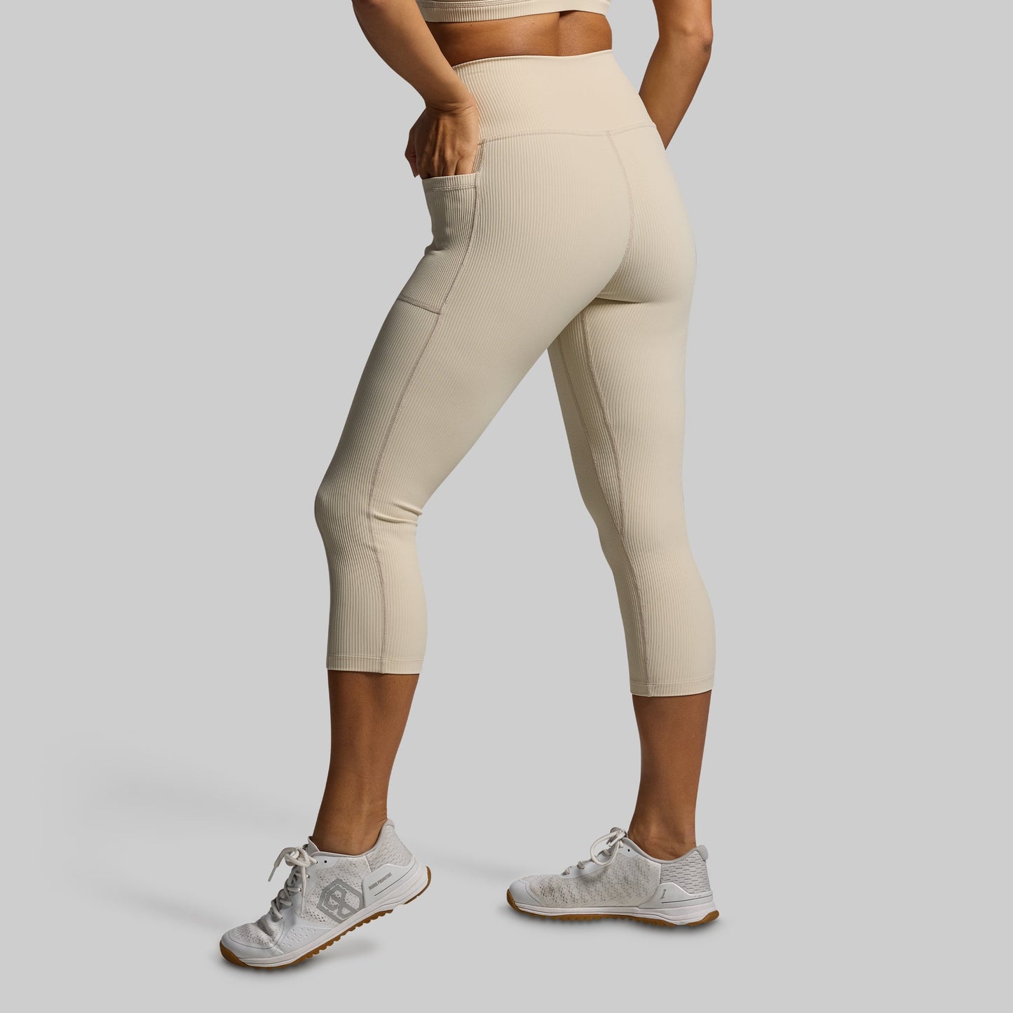 All or Nothing Capri w/ Pockets (Oatmeal)