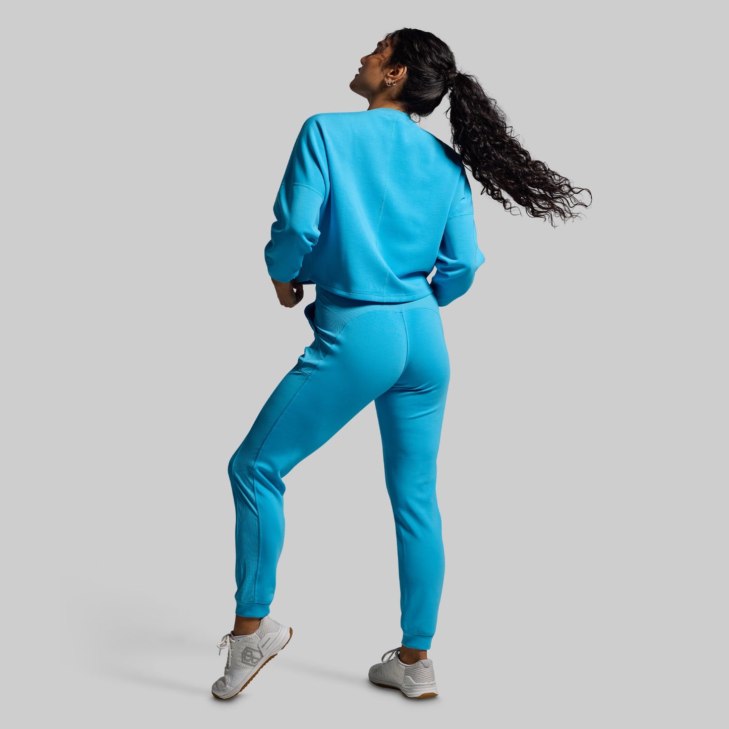 Lounge Lux Cropped Pullover Set (Aquarius)