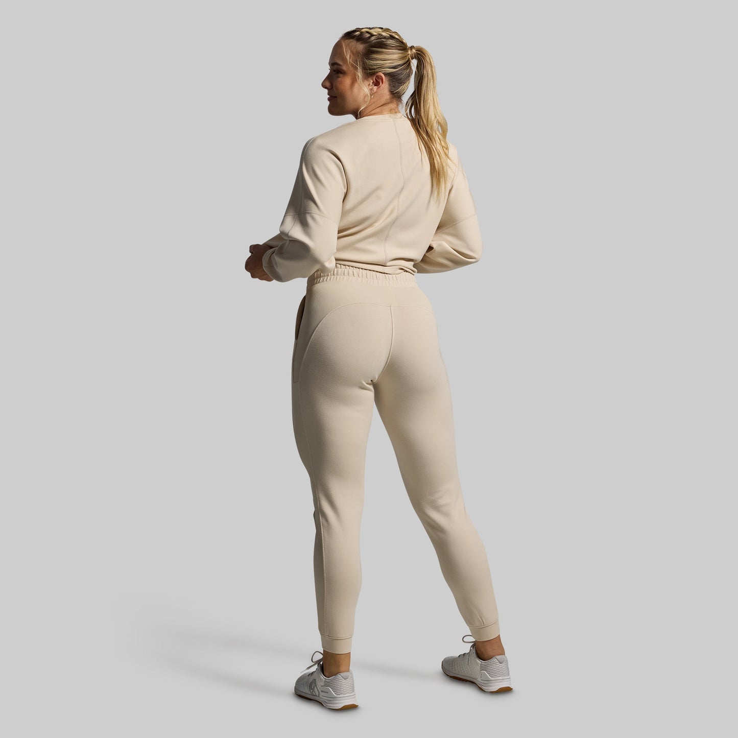 Women's Lounge Lux Jogger (Oatmeal)