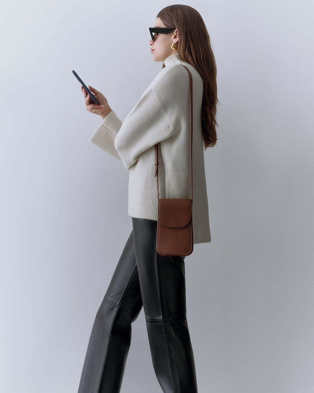 Concertina Phone Bag (Smooth)