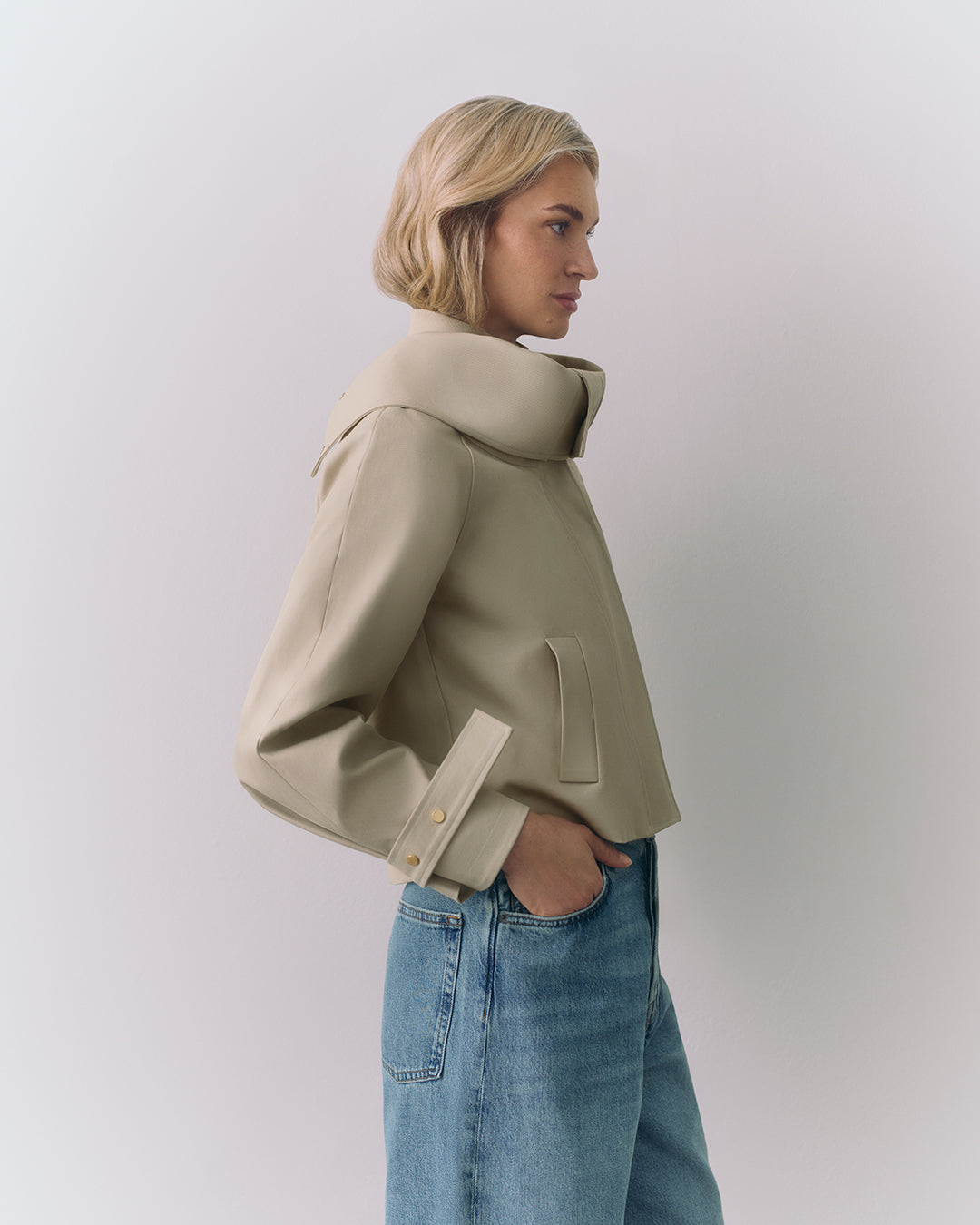 Overlay Collar Jacket