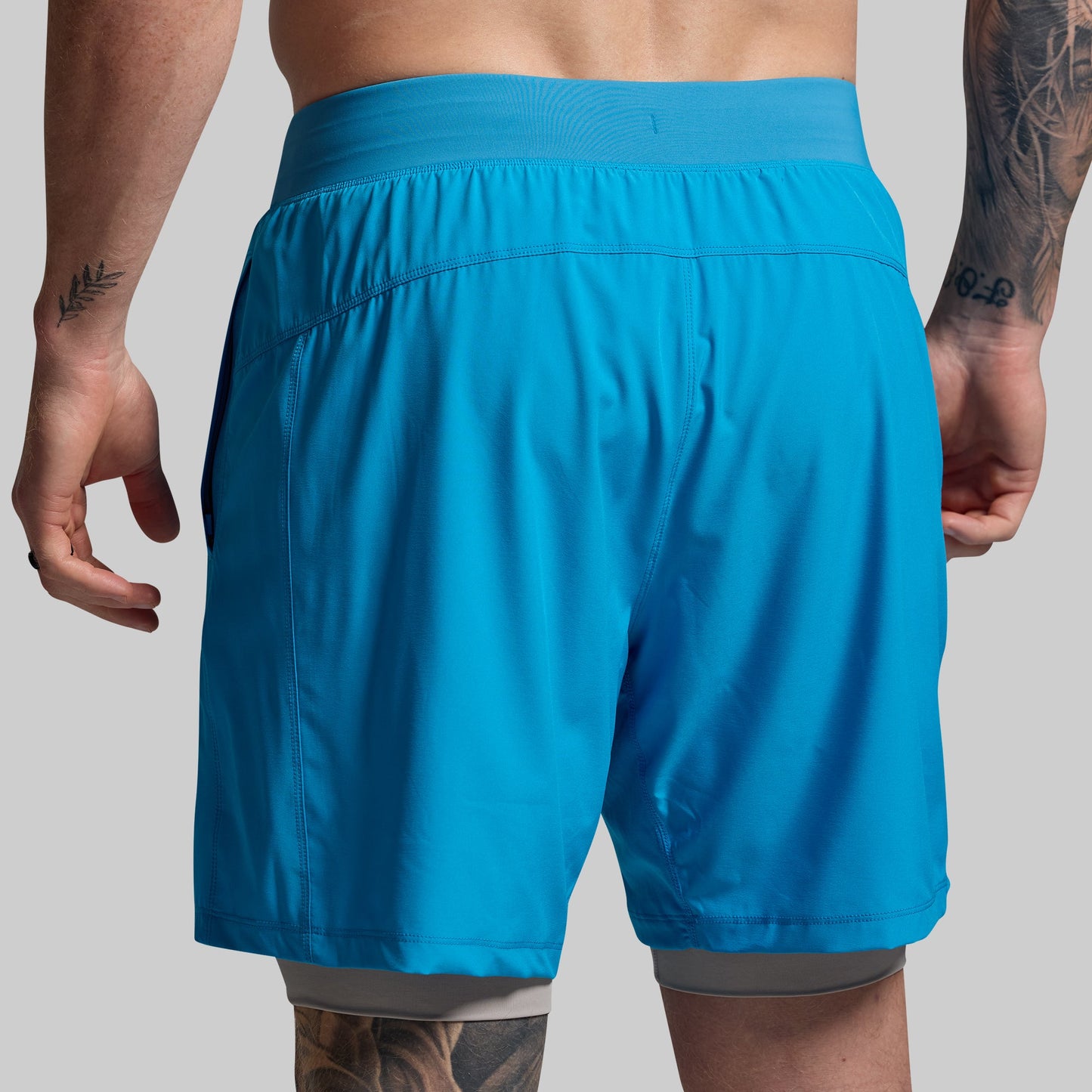 Versatile Short w/ Compression 7" (Skydive)