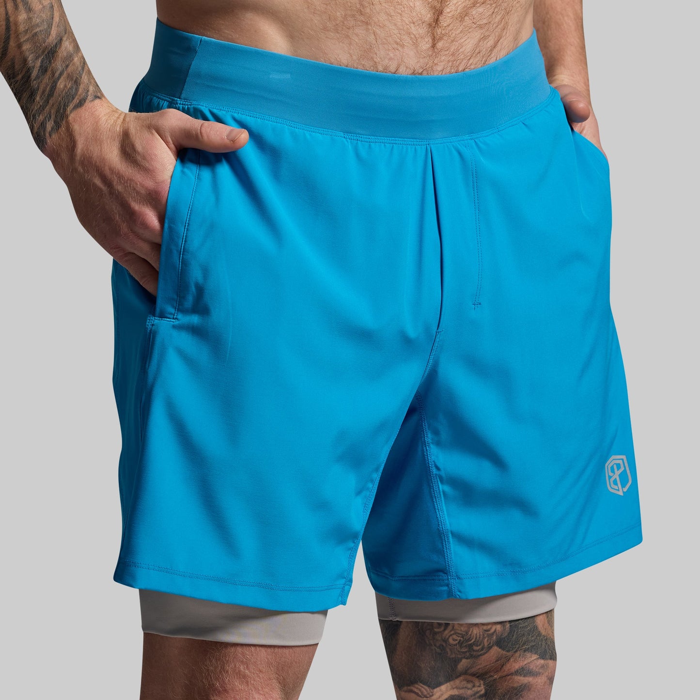 Versatile Short w/ Compression 7" (Skydive)