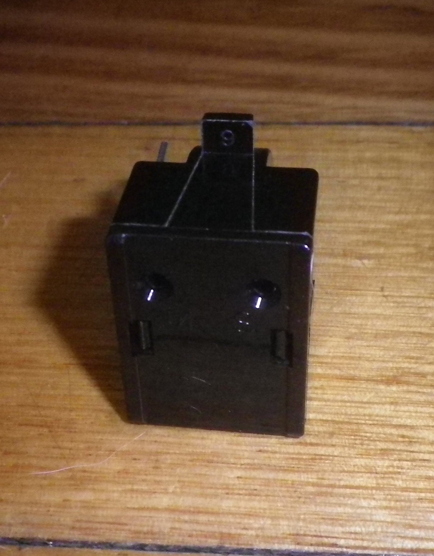 Fridge Compressor Motor PTC Start Relay - Part # QP2-33
