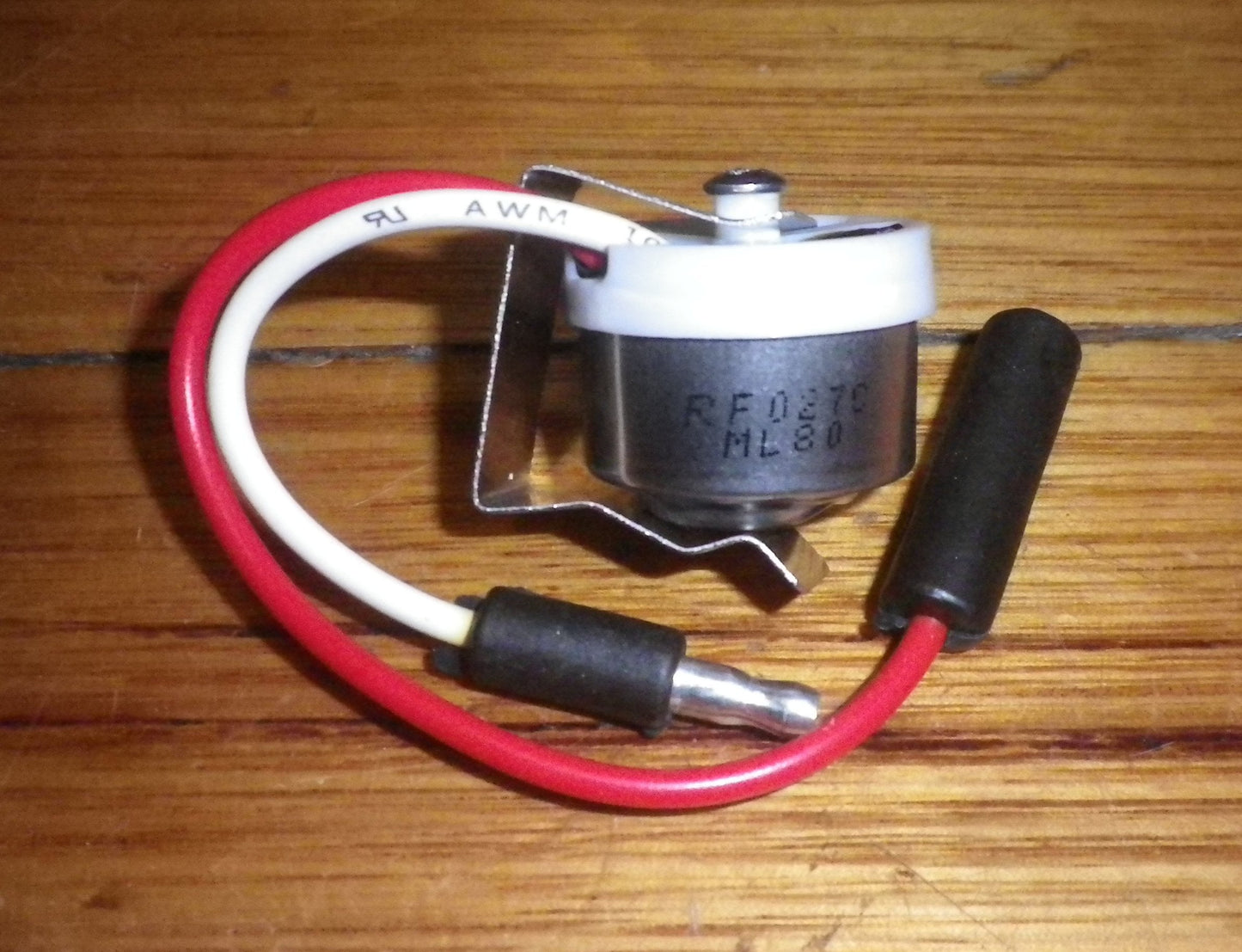 Defrost Termination Thermostat ML80 - Part # RF027C