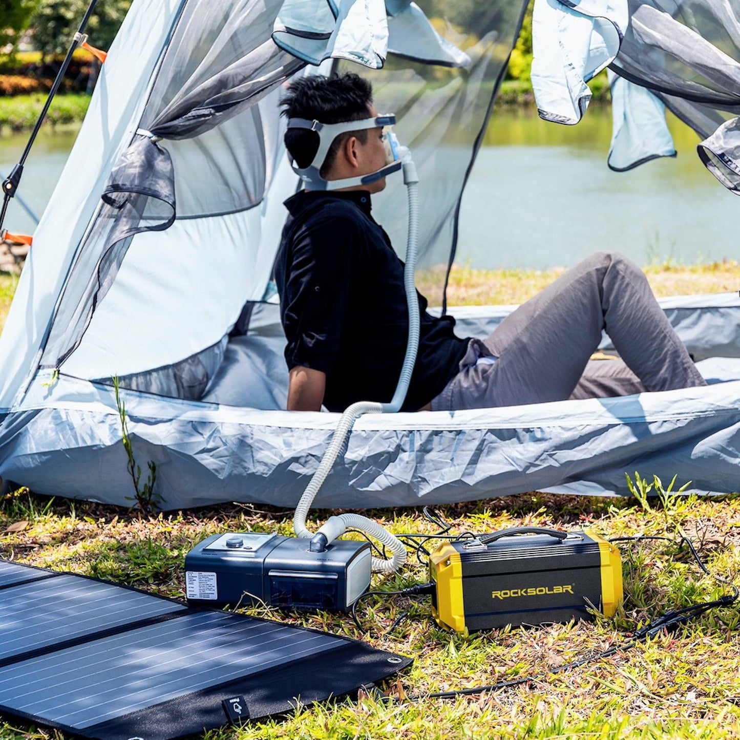 ROCKSOLAR Utility 300W Portable Power Station - Lithium Battery and Solar Generator