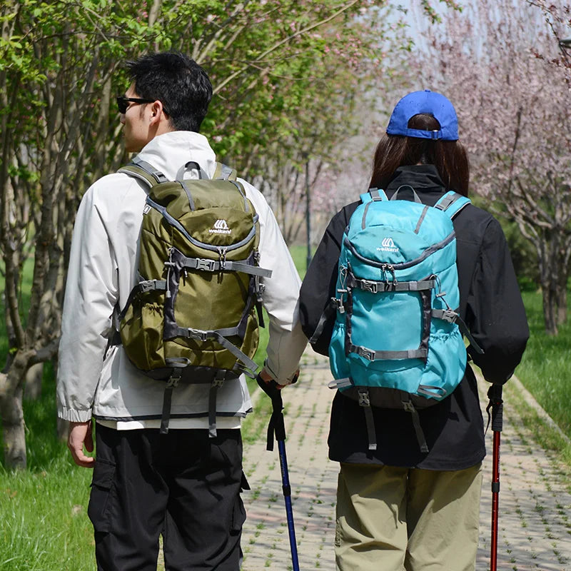 Mountaineering Backpack for Hiking
