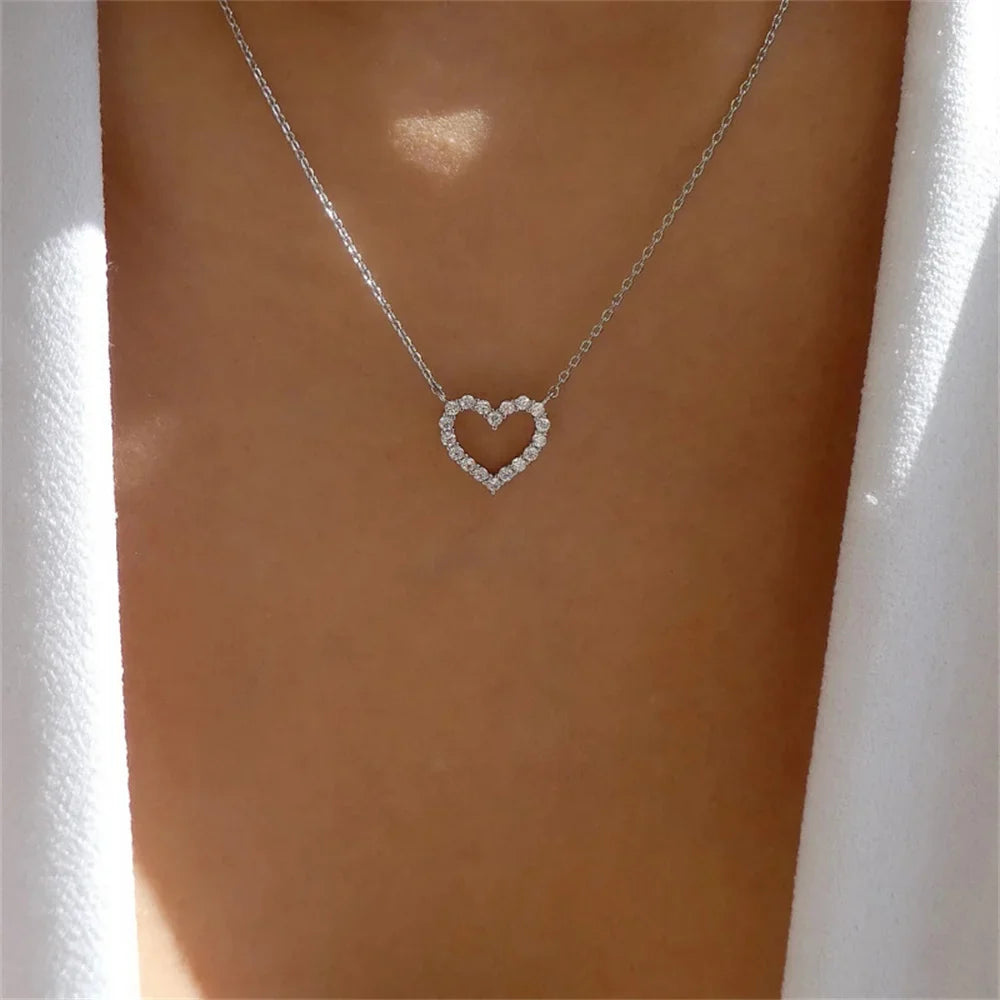 Romantic Zircon Heart Pendant Necklace for Women