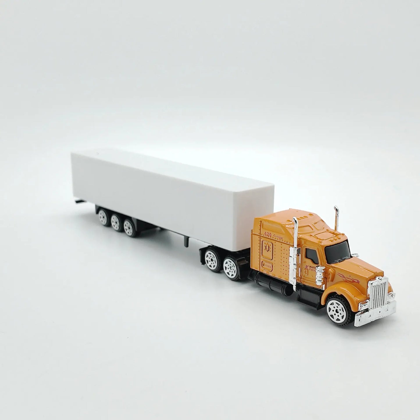 1:87 Simulation American Truck Toy Model 23.5cm Realistic American Transport Container Truck Diecast Model Boy Gifts