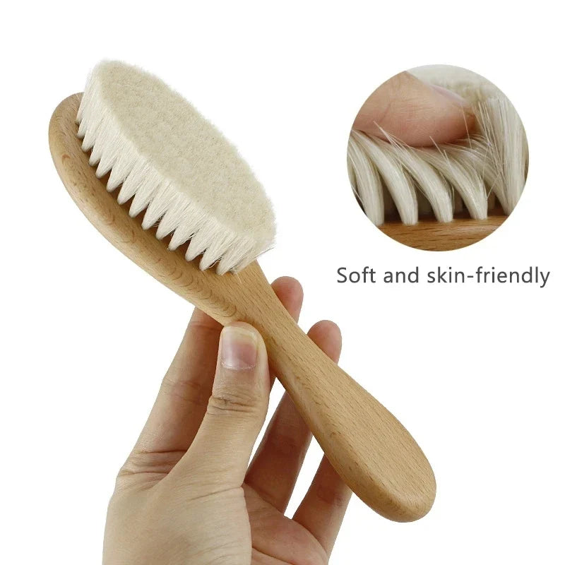 Newborn wooden comb & baby hairbrush set
