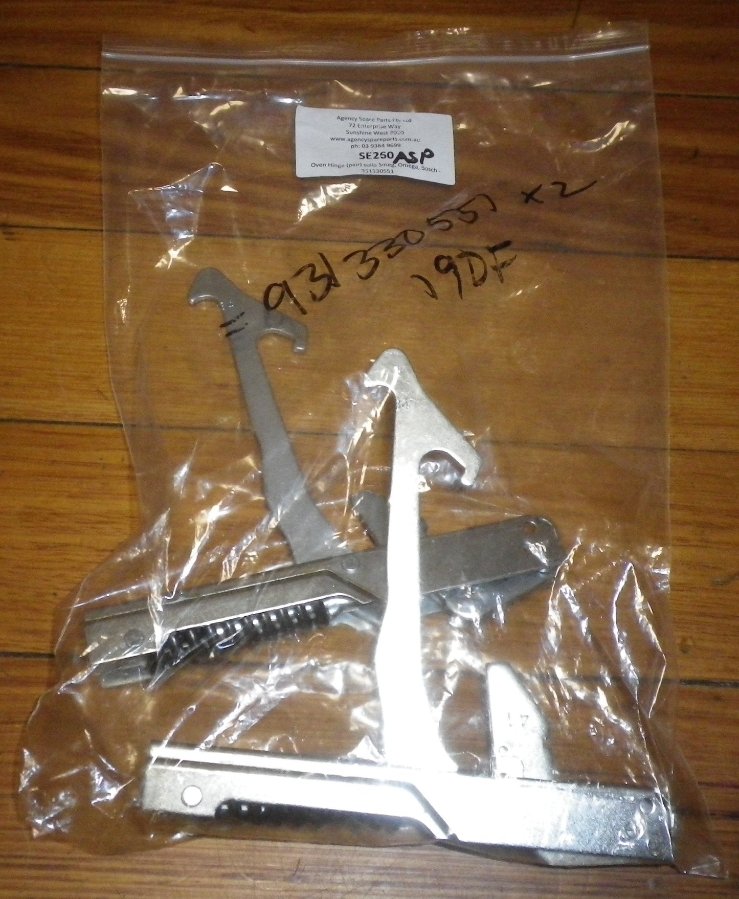 Smeg SA9066X 90cm Oven Door Hinge (Pr) - Part # SE260ASP