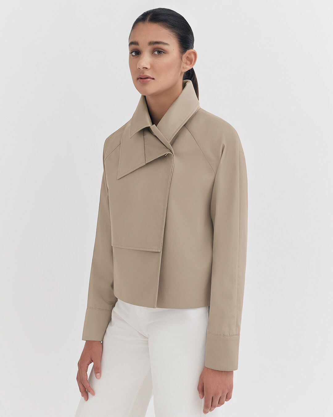 Relaxed Cropped Trench