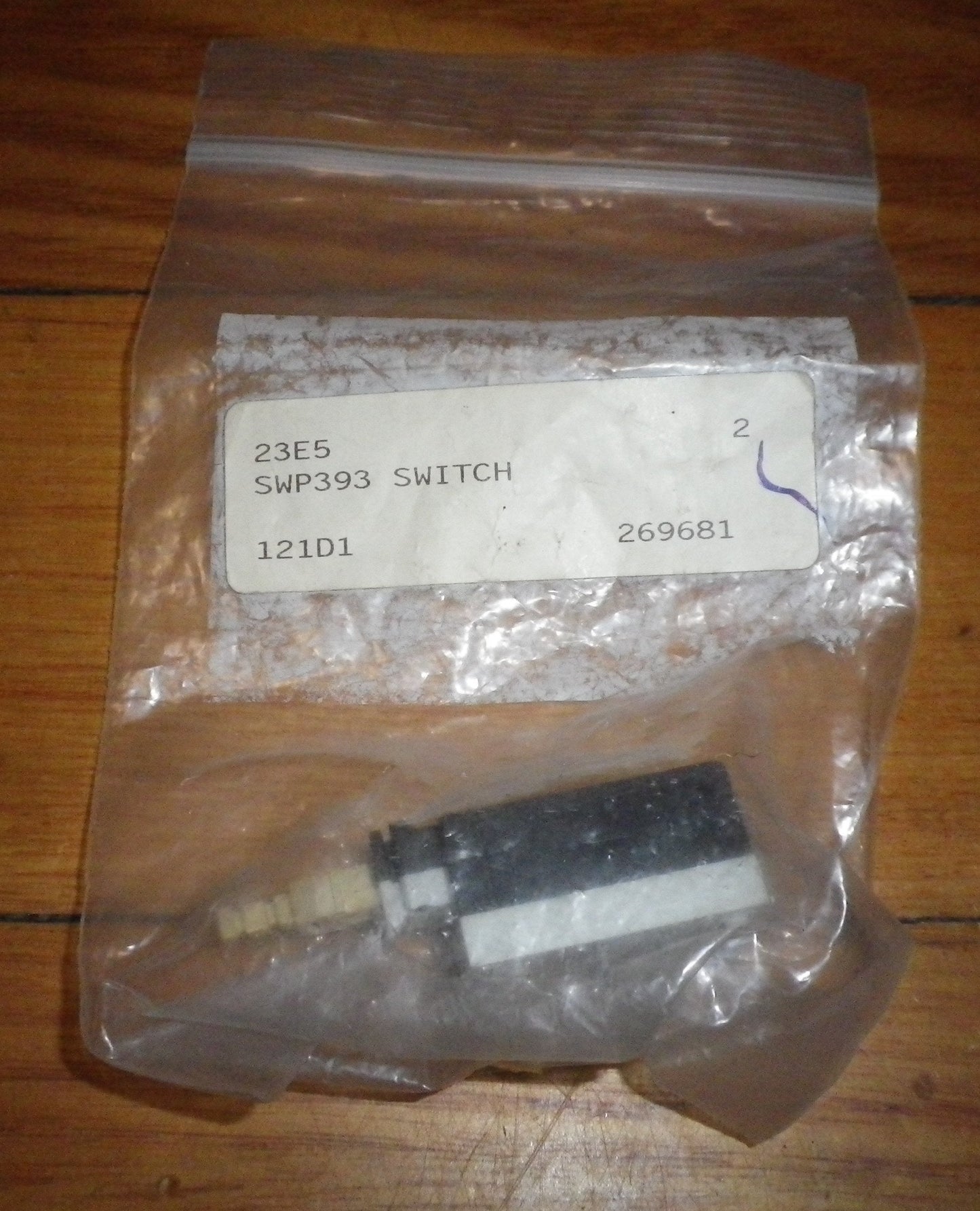 Akai DPST Television Pushbutton On/Off Switch with Remote Contacts - Part # SWP393