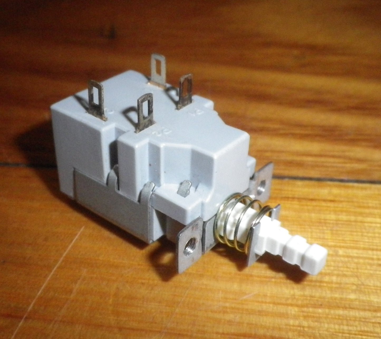 Sony/JVC Television Pushbutton On/Off Switch - Part # SWP655