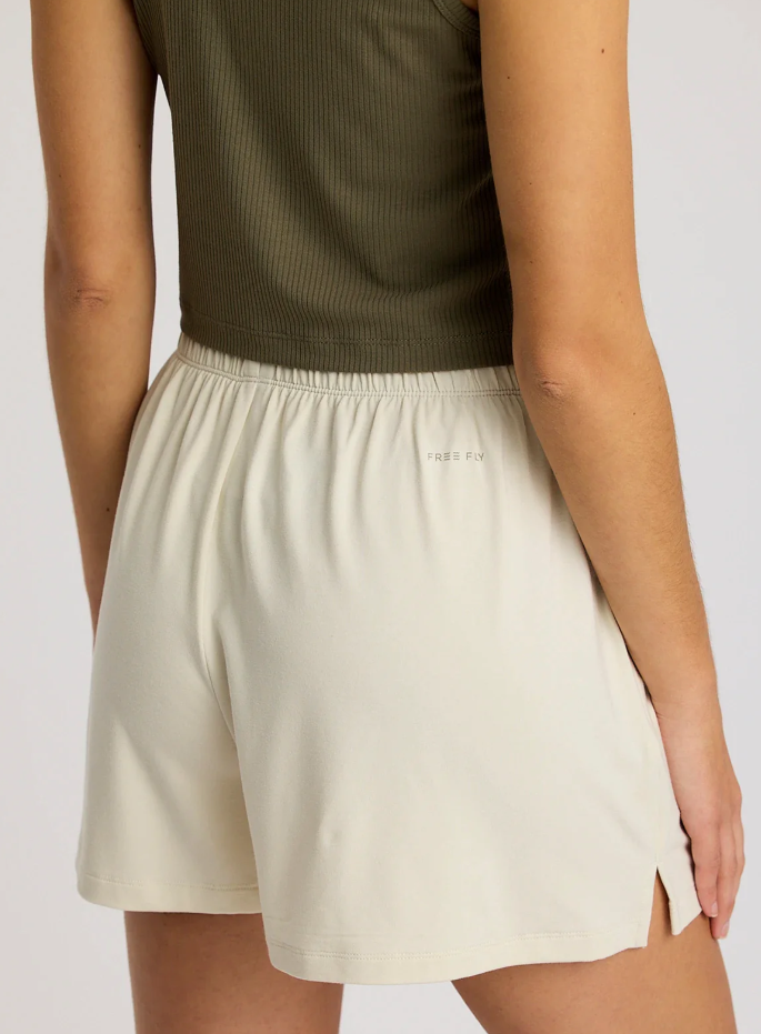 Free Fly Women's Bamboo Flex Sunday Short