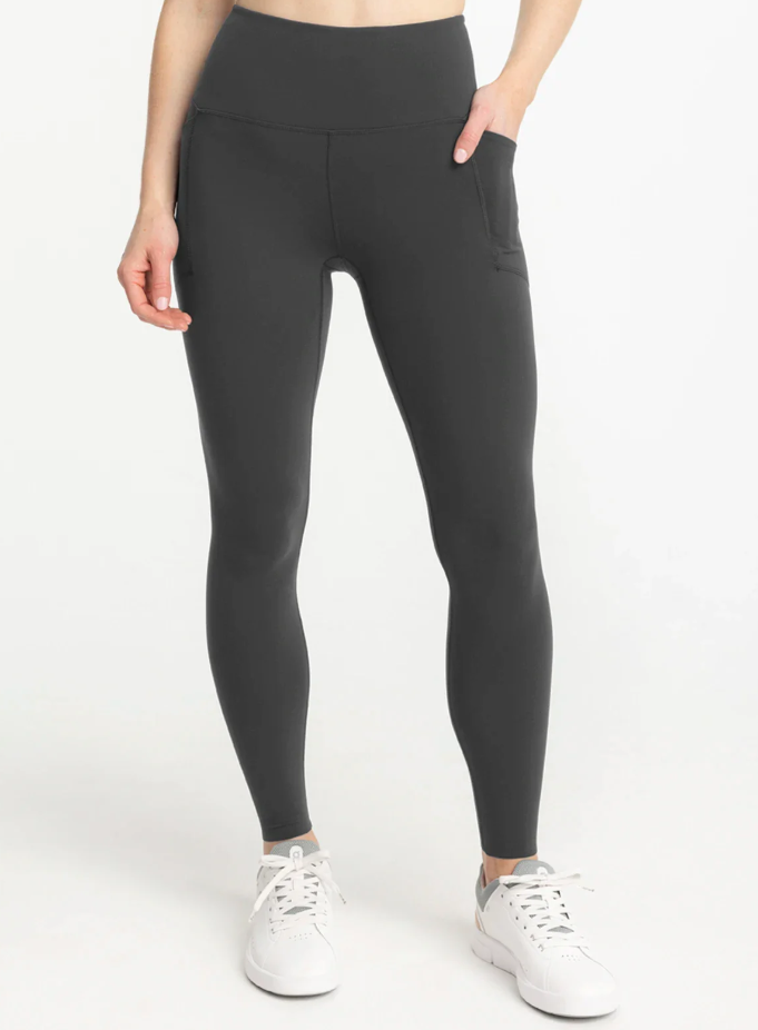 Free Fly Women's All Day 7/8 Pocket Legging
