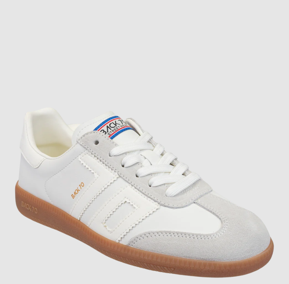 Back 70 Women's Cloud 2505 Sneaker