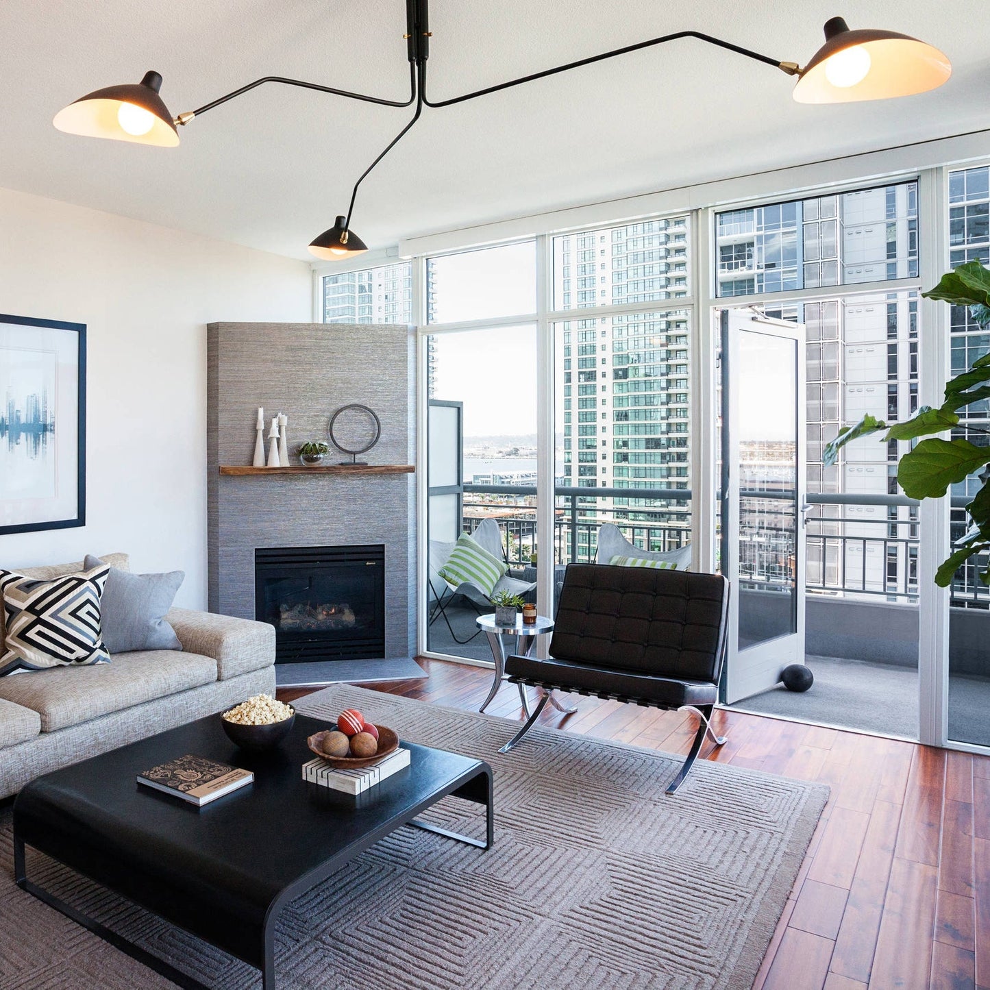 3-Arm Ceiling Light With Pivot Shades